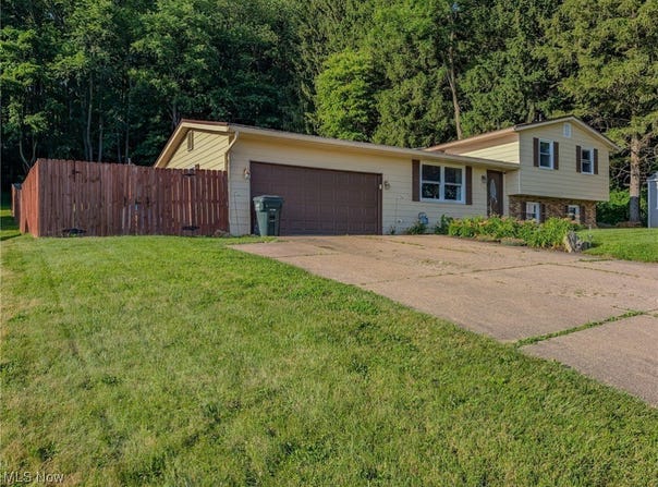 424 Pennock Street, Minerva, OH 44657