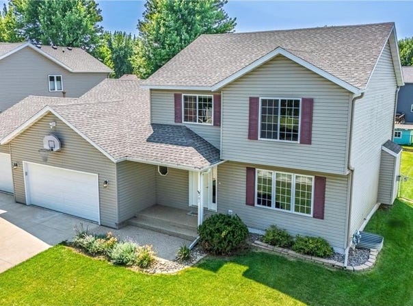 701 14th Avenue NW, Kasson, MN 55944