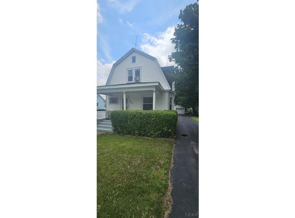 298 E Chicago, Britton, MI 49229