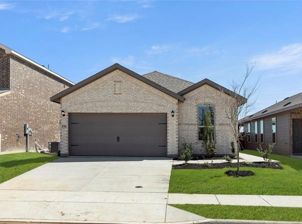 1701 Teton River Drive, Blue Ridge, TX 75424