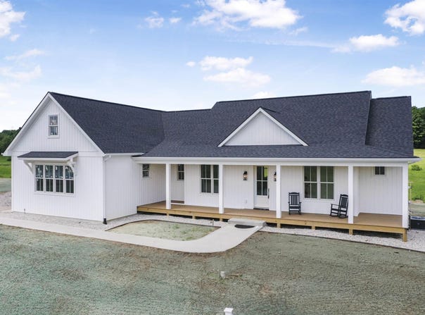184 Porch Street, Traverse City, MI 49696