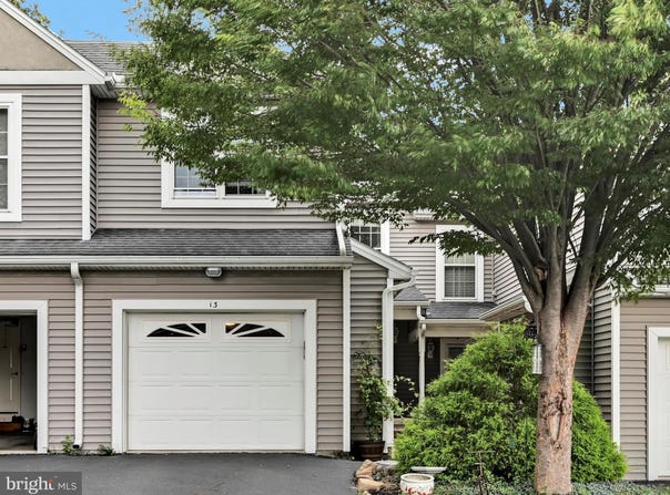 48 HARVEST ROAD, LANCASTER, PA 17602