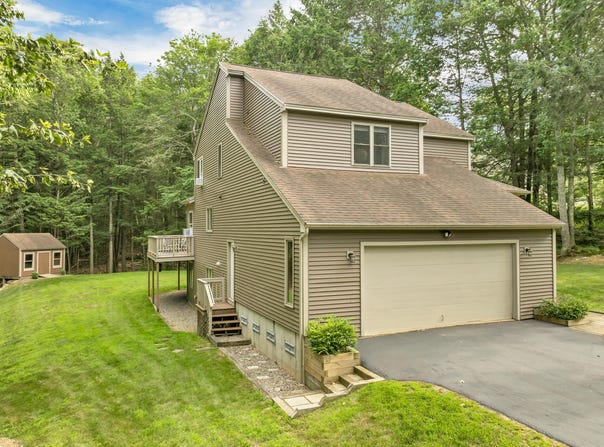 125 Deer Ridge Drive, Barrington, NH 03825