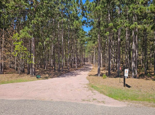 W3200 Yellow Banks Trail, Nekoosa, WI 54457