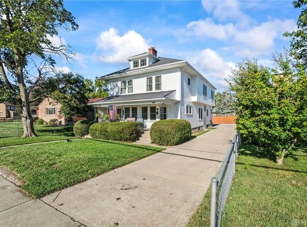 4207 S Dixie Drive, Moraine, OH 45439