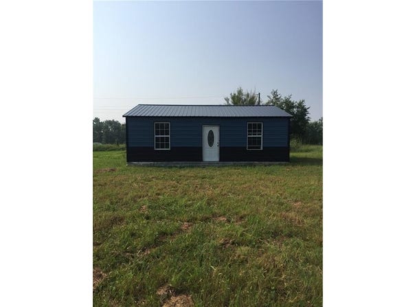 6 Badger Drive, Mound City, KS 66056