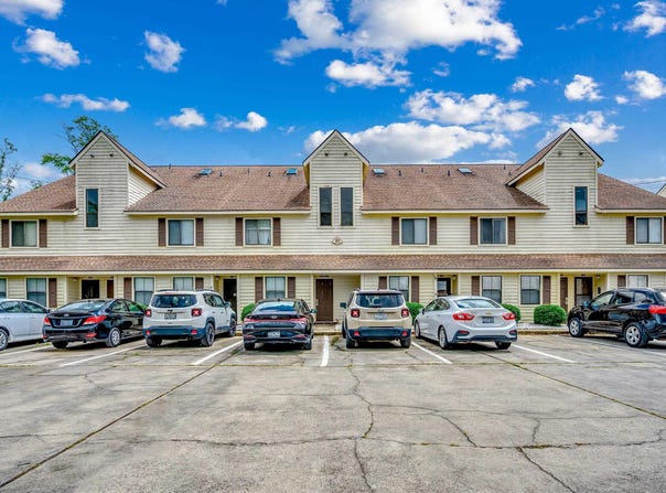 510 Fairwood Lakes Dr., Myrtle Beach, SC 29588