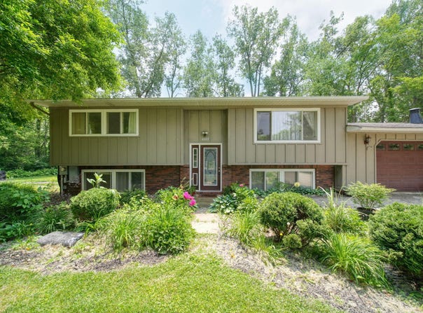 4787 Hooks Mill Road, Adrian, MI 49221