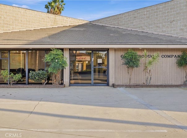 9540 Stewart And Gray Rd, Downey, CA 90241