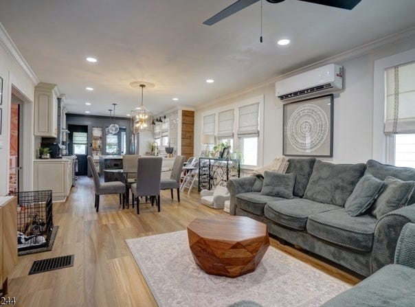 315 Crawford Ter, Union Twp., NJ 07083-9005