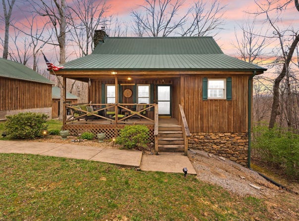 22 Tranquility Place, Burnside, KY 42519