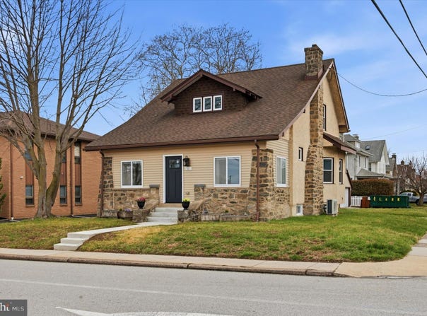 101 N EAGLE Road, HAVERTOWN, PA 19083