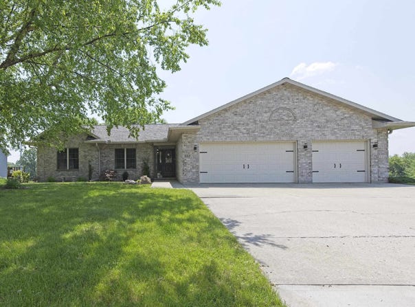 552 Meadowlark Lane, Portage, WI 53901
