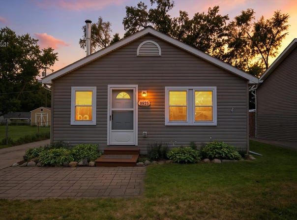 9925 Elizabeth Lake Road, White Lake, MI 48386