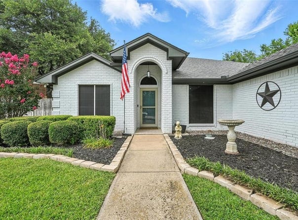 1411 Derby Drive, Kennedale, TX 76060