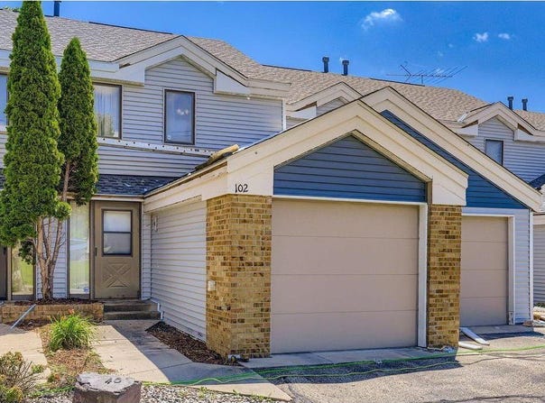 3040 Shields Drive, Eagan, MN 55121