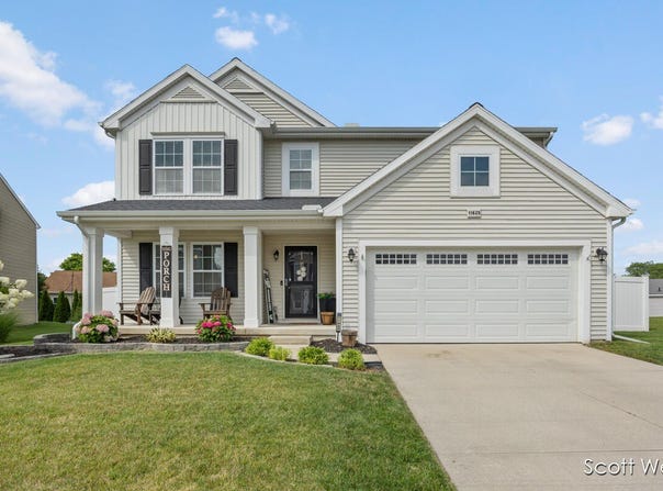 11625 Koala Bear Drive SE, Alto, MI 49302