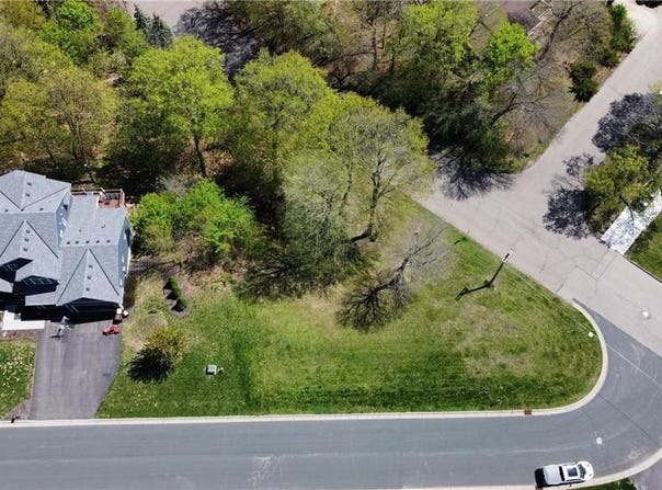 Manitou Road NE, Prior Lake, MN 55372