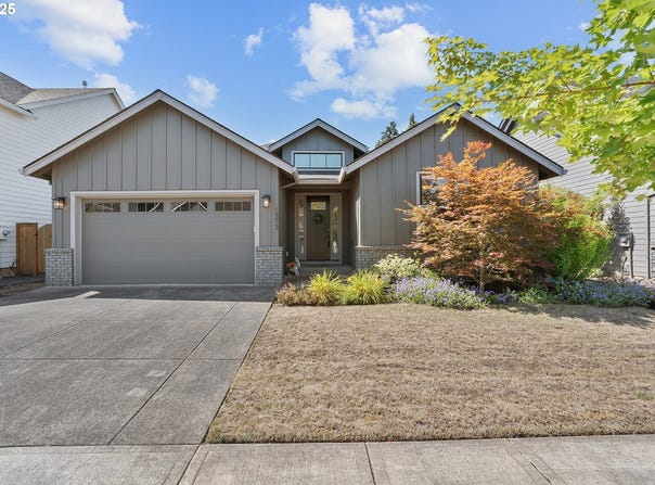 1575 NE 17TH AVE, Canby, OR 97013