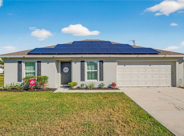 1511 NE 13th Terrace, Cape Coral, FL 33909