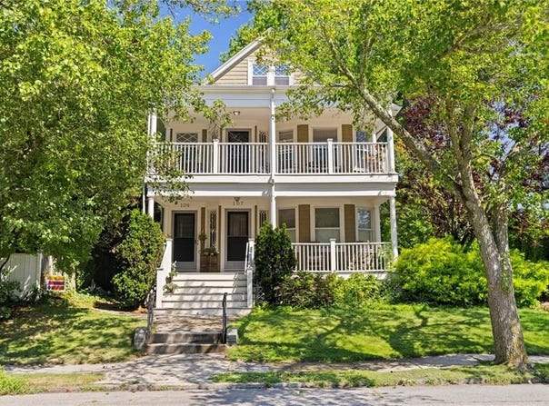 109 Albert Avenue, Cranston, RI 02905