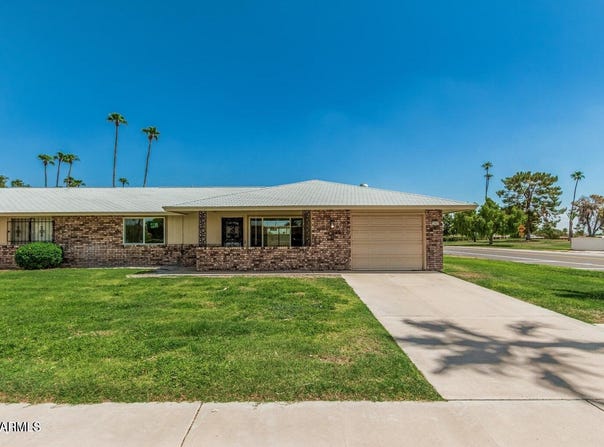 15401 N CAMEO Drive, Sun City, AZ 85351
