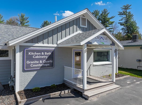 1215 WALL ST E, Eagle River, WI 54521