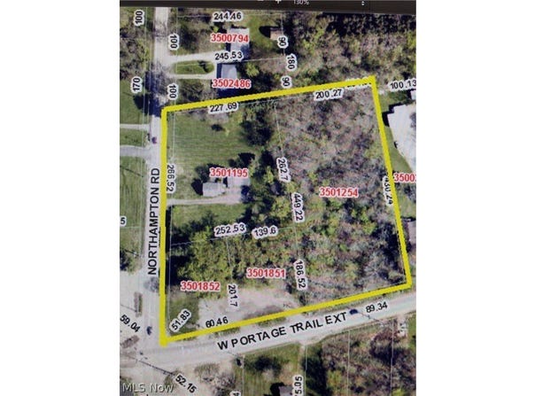 617 W Portage Trail, Cuyahoga Falls, OH 44223