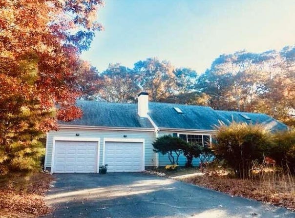 5 Greyhampton Road, West Yarmouth, MA 02673