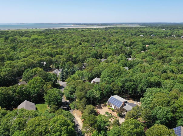 60 Wamsutta Road, Eastham, MA 02642