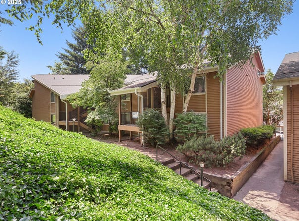 9778 SE TALBERT ST, Clackamas, OR 97015