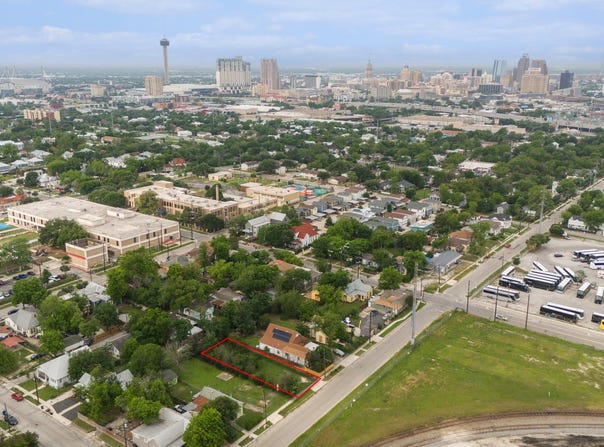 620 Sherman, San Antonio, TX 78202