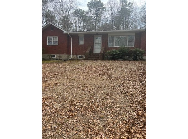 34 Nelson Road, Selden, NY 11784