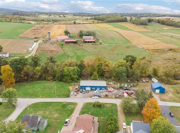 227 Seger Road, Derry, PA 15627