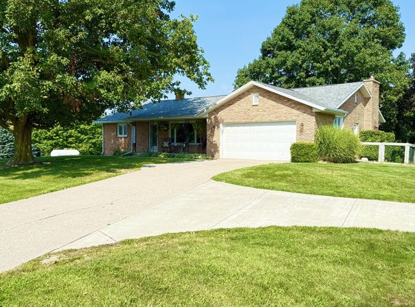 6900 Morrison Lake Road, Saranac, MI 48881
