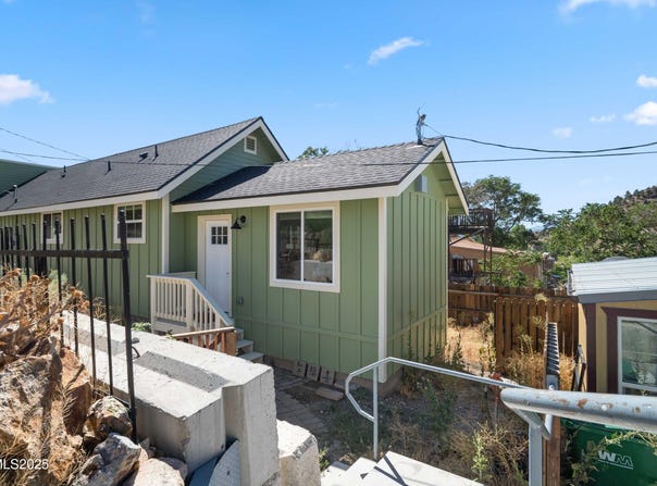 425 Main Street, Silver City, NV 89428