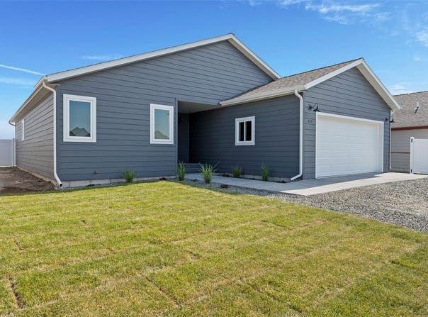 417 I Street, Townsend, MT 59644