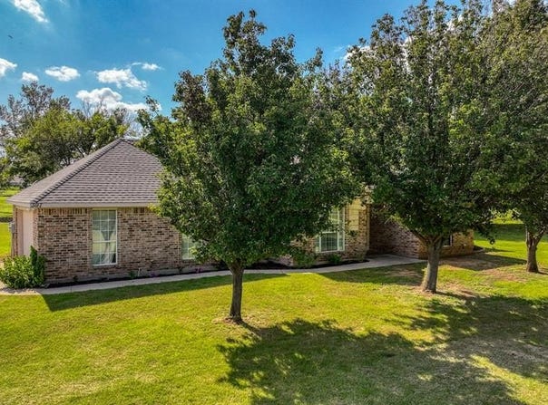 397 Munn Road, Springtown, TX 76082