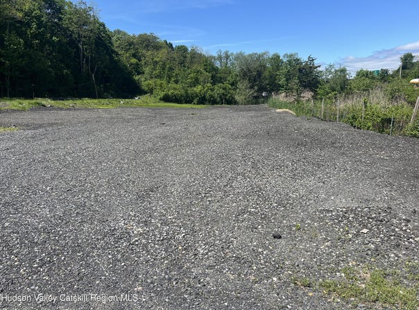 990 Flatbush Road, Kingston, NY 12401