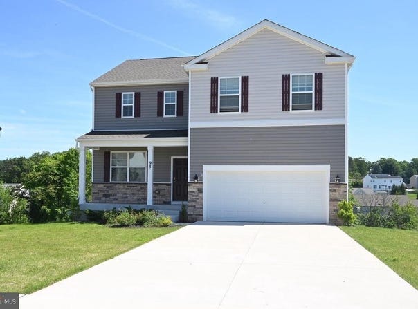 93 KNOBBY HOOK, HANOVER, PA 17331
