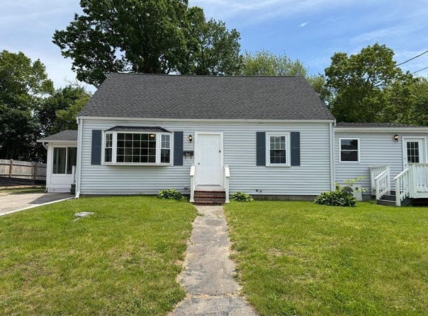28 Freeman St, Avon, MA 02322