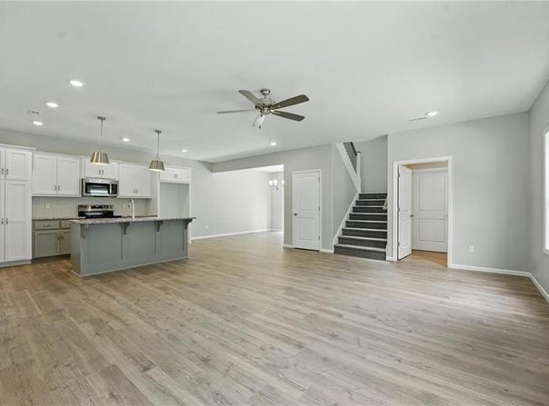 801 Highland Drive, Edwardsville, KS 66111