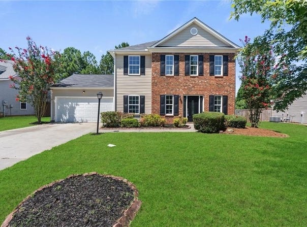 3913 Willow Fields Court, Loganville, GA 30052
