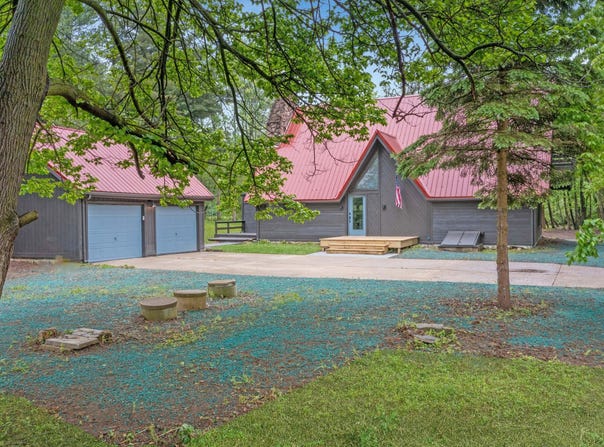 5565 Short Road, New Carlisle, OH 45344