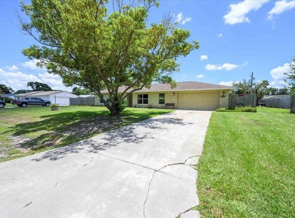 3140 PEACOCK LANE, MULBERRY, FL 33860