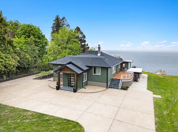 3500 Lakeshore Drive, St. Joseph, MI 49085