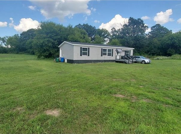 27939 Forest Boulevard, Wyoming, MN 55092
