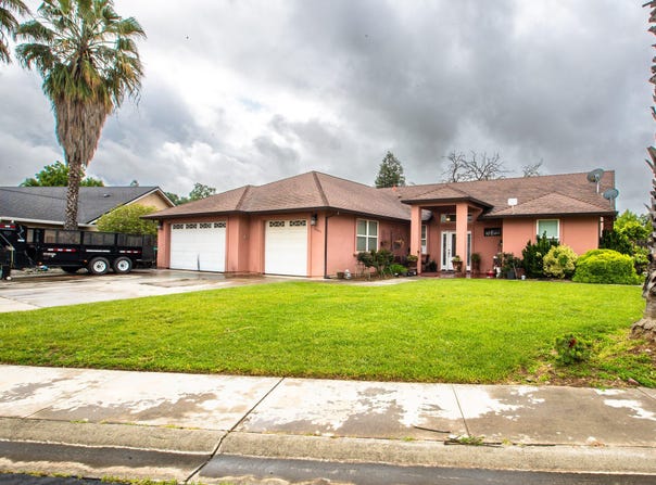 20347 Acorn Avenue, Red Bluff, CA 96080