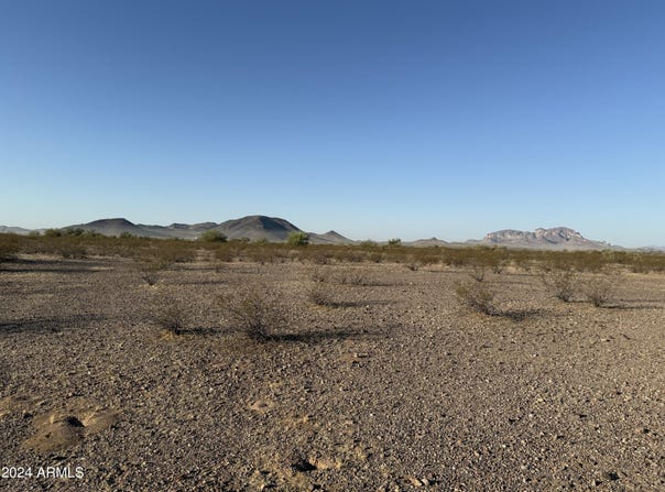 399xx W Thomas Road, Tonopah, AZ 85354