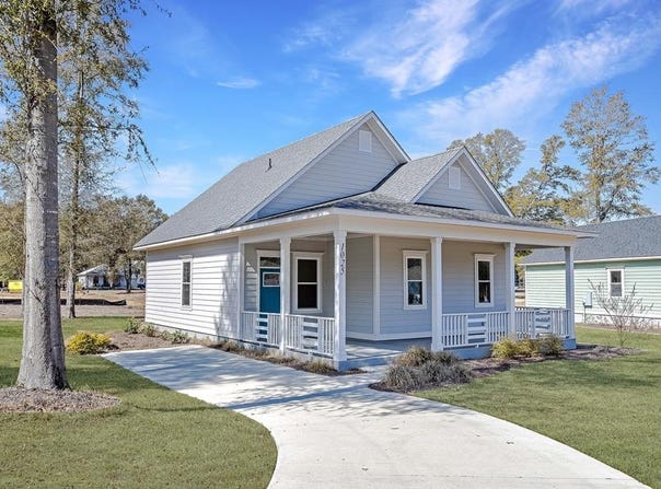 1025 Folly Drive, Summerton, SC 29148
